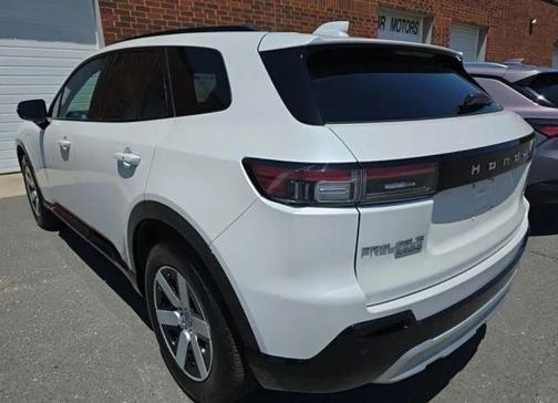 White 2024 Honda Prologue Touring