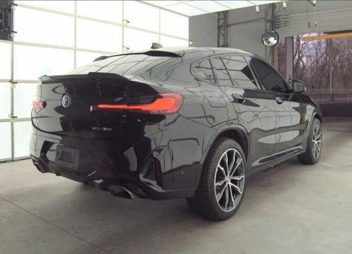 2022 BMW X4 xDrive30i