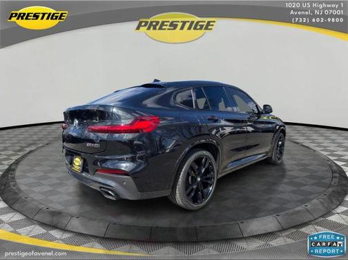 Black 2020 BMW X4 M40i