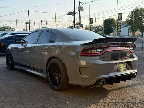 2019 Dodge Charger Scat Pack