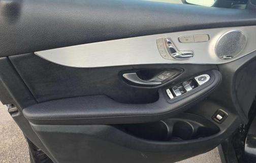 2019 Mercedes-Benz GLC 300 Base 4MATIC