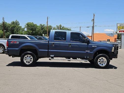 True Blue Clearcoat Metallic 2005 Ford F-350 XL