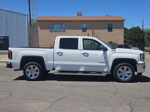 Summit White 2018 GMC Sierra 1500 SLT