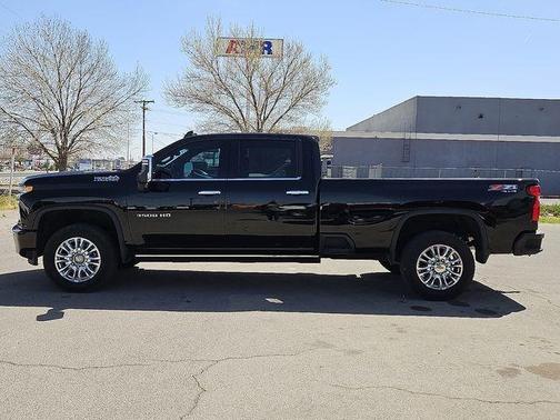 2022 Chevrolet Silverado 3500 High Country