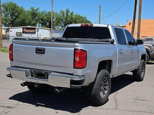 Silver Ice Metallic 2018 Chevrolet Silverado 1500 LS