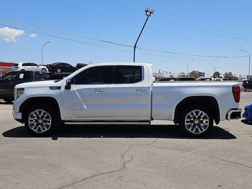 White Frost Tri-Coat 2023 GMC Sierra 1500 Denali