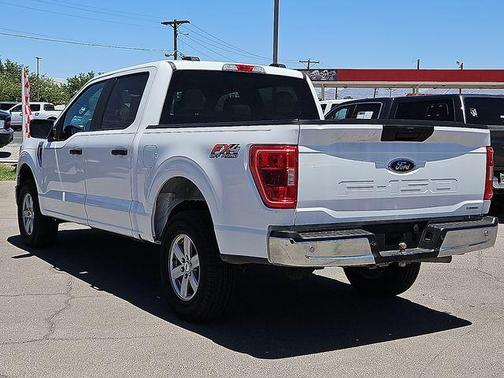 Oxford White 2023 Ford F-150 XLT