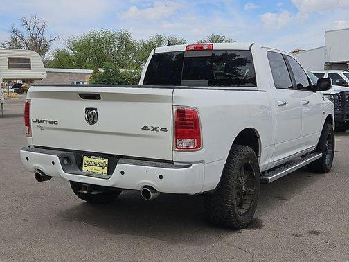 Bright White Clearcoat 2013 RAM 1500