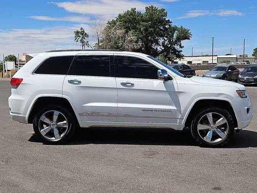 Bright White Clearcoat 2015 Jeep Grand Cherokee Overland
