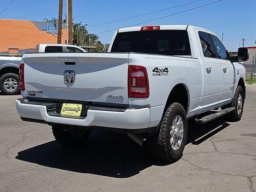 Bright White Clearcoat 2024 RAM 2500 Laramie