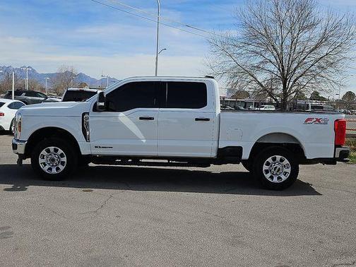 2024 Ford F-250 XLT