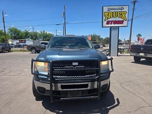Stealth Gray Metallic 2011 GMC Sierra 2500 Work Truck