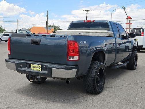 Stealth Gray Metallic 2011 GMC Sierra 2500 Work Truck