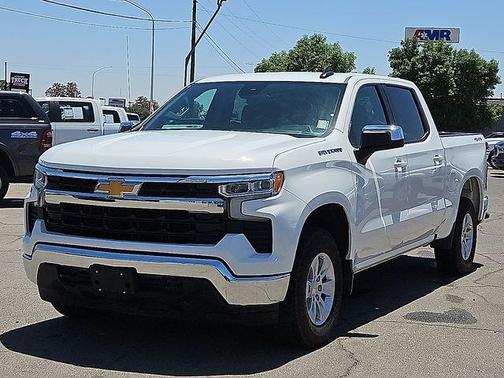 Summit White 2025 Chevrolet Silverado 1500 LT