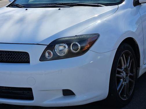 2010 Scion tC 