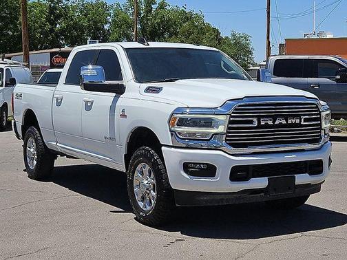 Bright White Clearcoat 2024 RAM 2500 Laramie