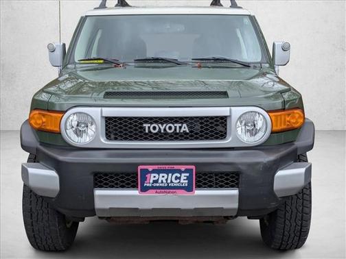 2013 Toyota FJ Cruiser Base