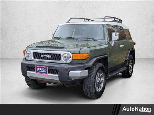 2013 Toyota FJ Cruiser Base