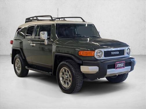 2013 Toyota FJ Cruiser Base
