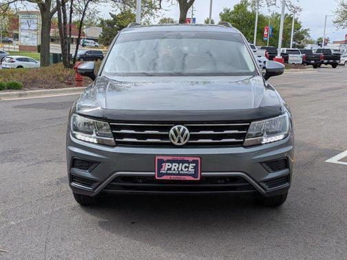 Platinum Gray Metallic 2021 Volkswagen Tiguan 2.0T SE 4MOTION