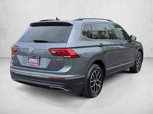 Platinum Gray Metallic 2021 Volkswagen Tiguan 2.0T SE 4MOTION