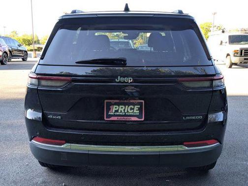 2023 Jeep Grand Cherokee Laredo