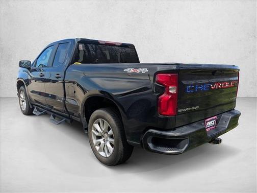 2020 Chevrolet Silverado 1500 Custom