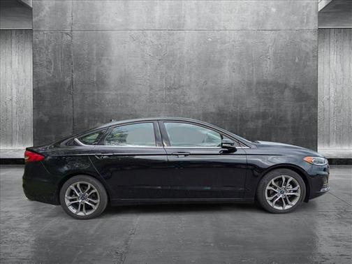 2020 Ford Fusion SEL