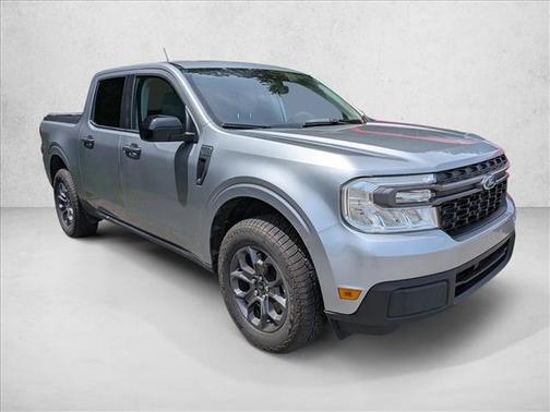 Iconic Silver Metallic 2024 Ford Maverick XLT
