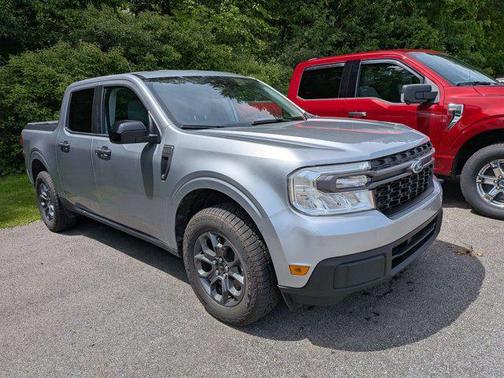 Iconic Silver Metallic 2024 Ford Maverick XLT