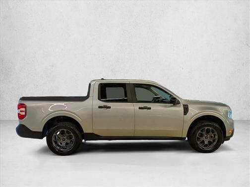 Iconic Silver Metallic 2024 Ford Maverick XLT