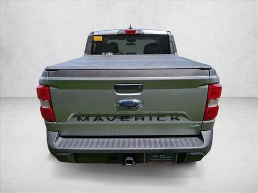 Iconic Silver Metallic 2024 Ford Maverick XLT