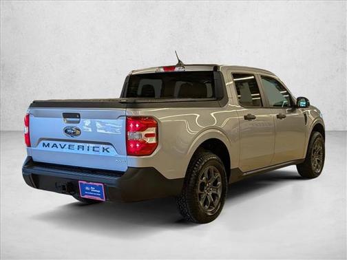 Iconic Silver Metallic 2024 Ford Maverick XLT