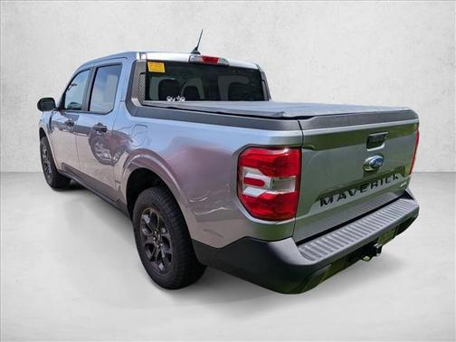 Iconic Silver Metallic 2024 Ford Maverick XLT
