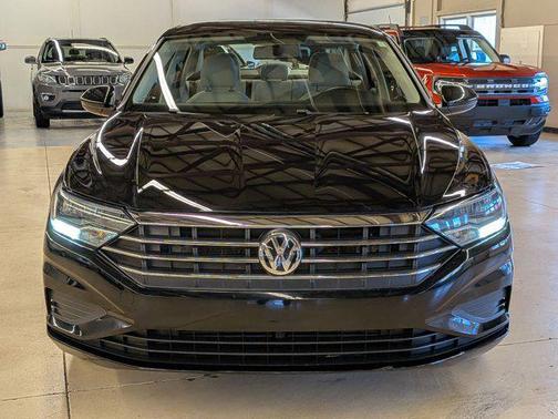 Black Uni 2019 Volkswagen Jetta 1.4T S