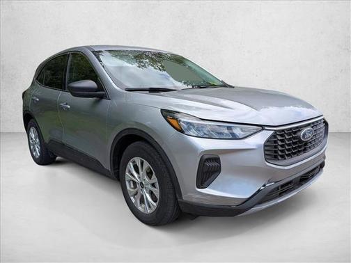 Iconic Silver Metallic 2023 Ford Escape Active
