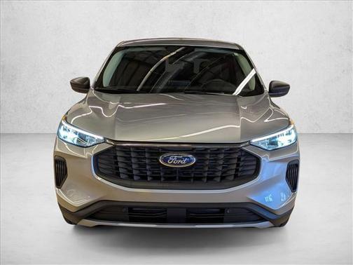 Iconic Silver Metallic 2023 Ford Escape Active