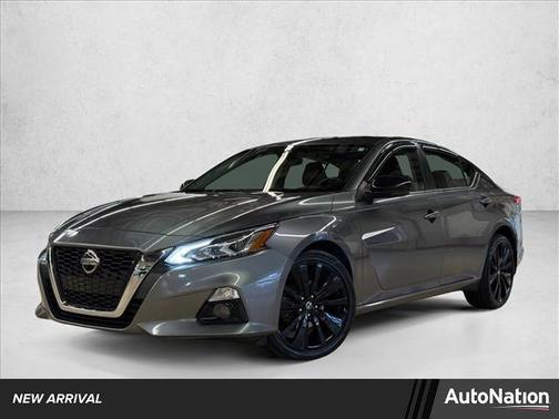 2022 Nissan Altima SR Intelligent AWD