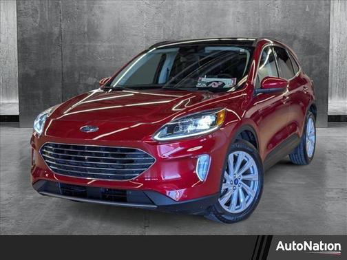 2022 Ford Escape Titanium