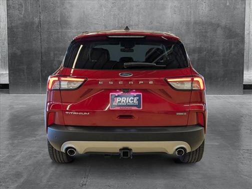 2022 Ford Escape Titanium