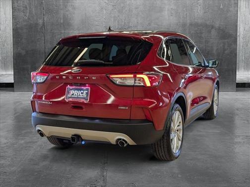 2022 Ford Escape Titanium