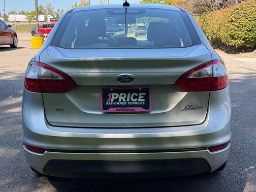 2017 Ford Fiesta SE