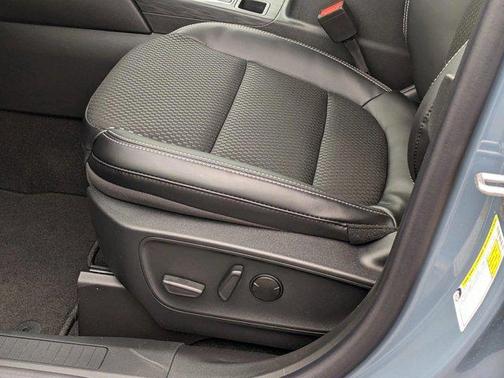 Vapor Blue Metallic 2025 Ford Escape PHEV Base