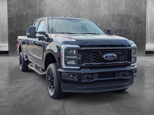 2025 Ford F-250 XL
