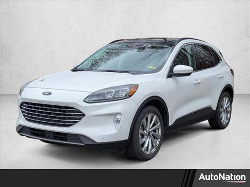 2022 Ford Escape Titanium