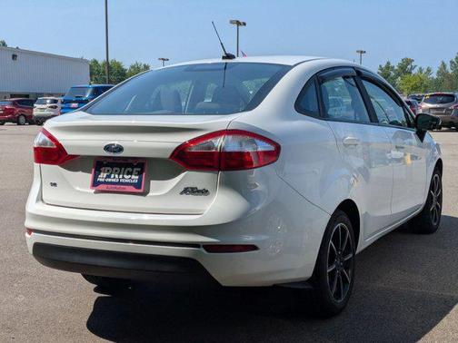 2016 Ford Fiesta SE