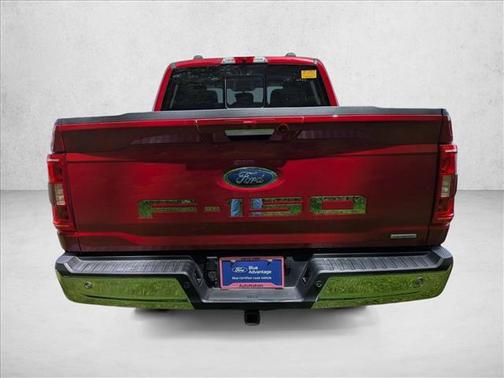 Rapid Red Metallic Tinted Clearcoat 2021 Ford F-150 XLT