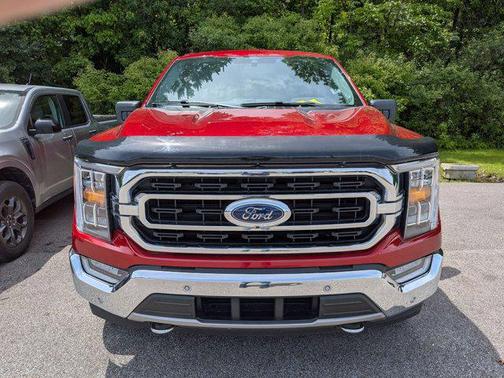 Rapid Red Metallic Tinted Clearcoat 2021 Ford F-150 XLT