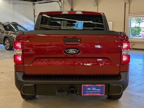 Ruby Red Metallic Tinted Clearcoat 2025 Ford Maverick XLT