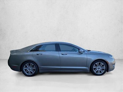 2016 Lincoln MKZ Base